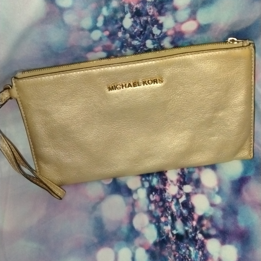 Michael Kors Wristlet